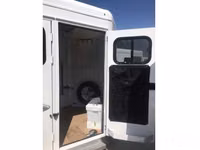 Trails West 2027 Manufacturing ROYALE PLUS 2 Horse Trailer — Foto 4