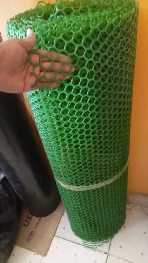 Chicken Plastic Mesh 1mx25m
