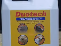 Duotech (Fluke and Worm Drench for Cattle, Sheep and Goats) — 照片 1
