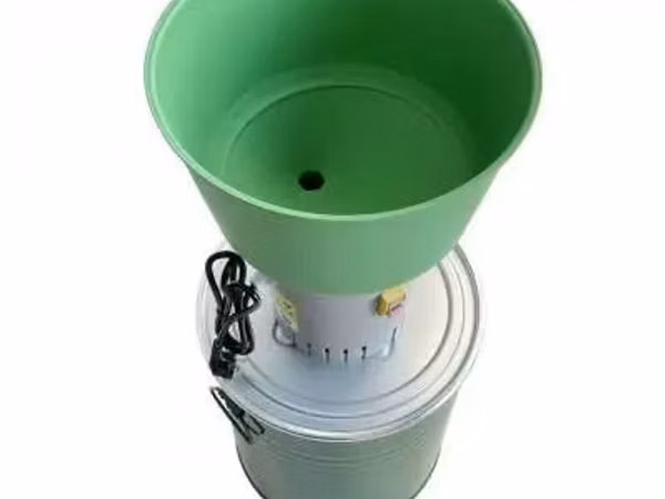 Кормоизмельчитель Des Champs euromill-50L