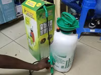 8l Premier High Pressure Sprayer — photo 1