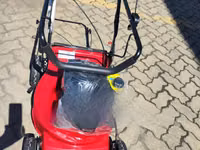 Garden Lawn Mower 140cc Briggs & Stratton 500E Petrol Engine — Foto 1