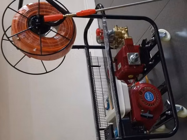 Hisaki Trolley Sprayer 8hp