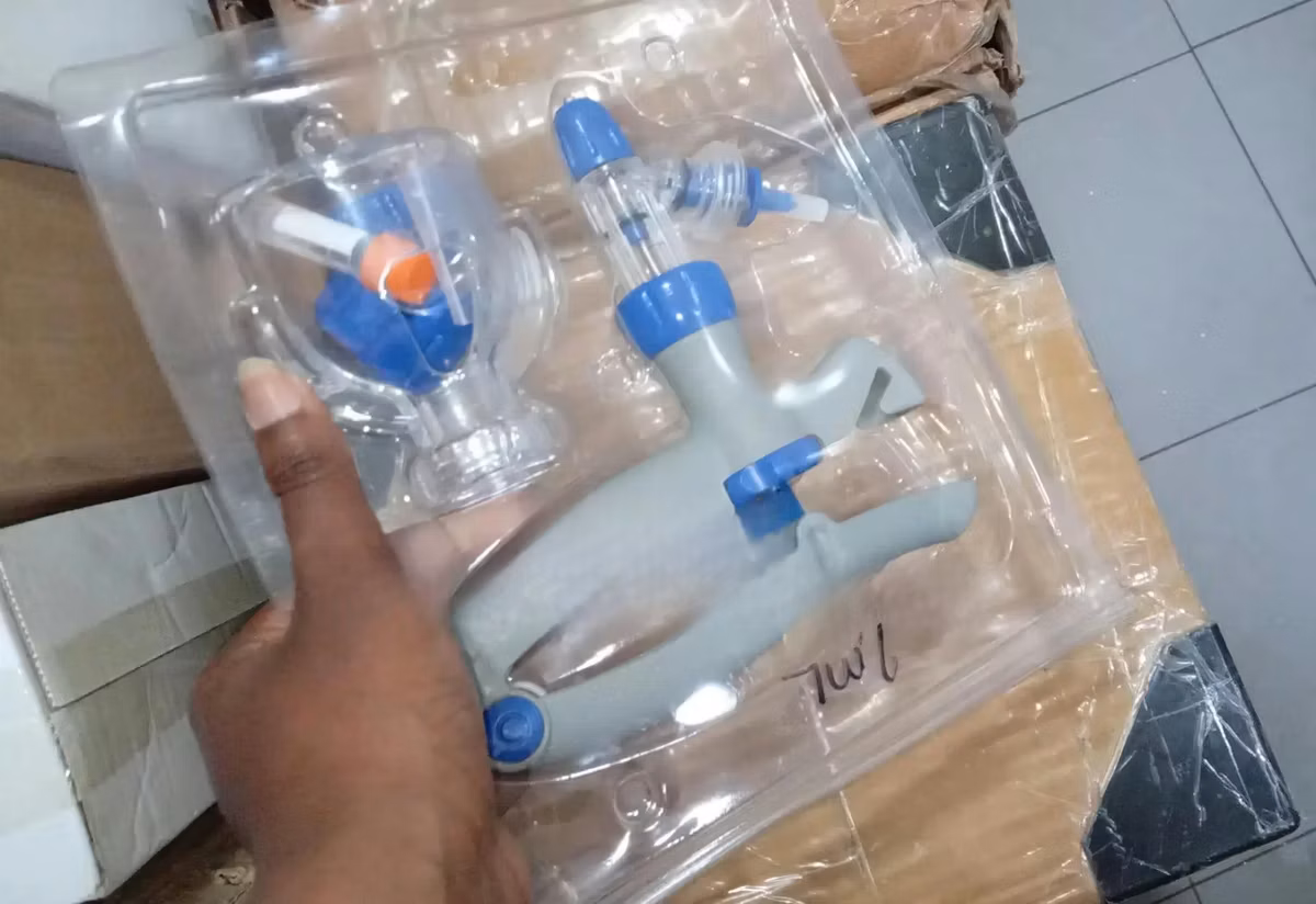 Poultry Vaccinator for Farm Efficiency - 5 Ml