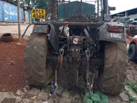 Same Tractor — 照片 4