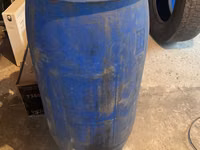 Vind butoae din plastic la 160 litri — picha 2
