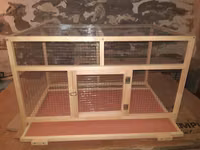 Taxta karkaslı metal torlu heyvan qəfəsi - Material: möhkəm şam ağacı — الصورة 3